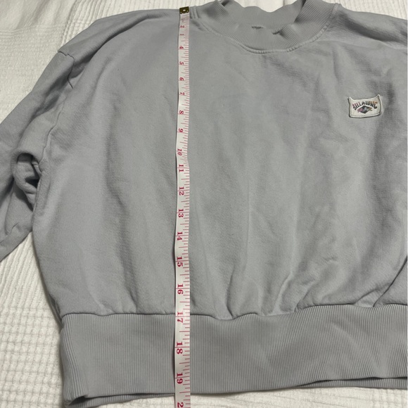 Billabong Cropped Light Blue Sweatshirt Small - Picture 4 of 7